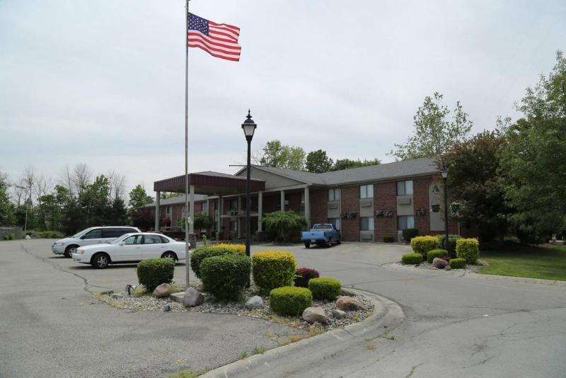 Americas Best Value Inn & Suites - Bluffton Eksteriør billede