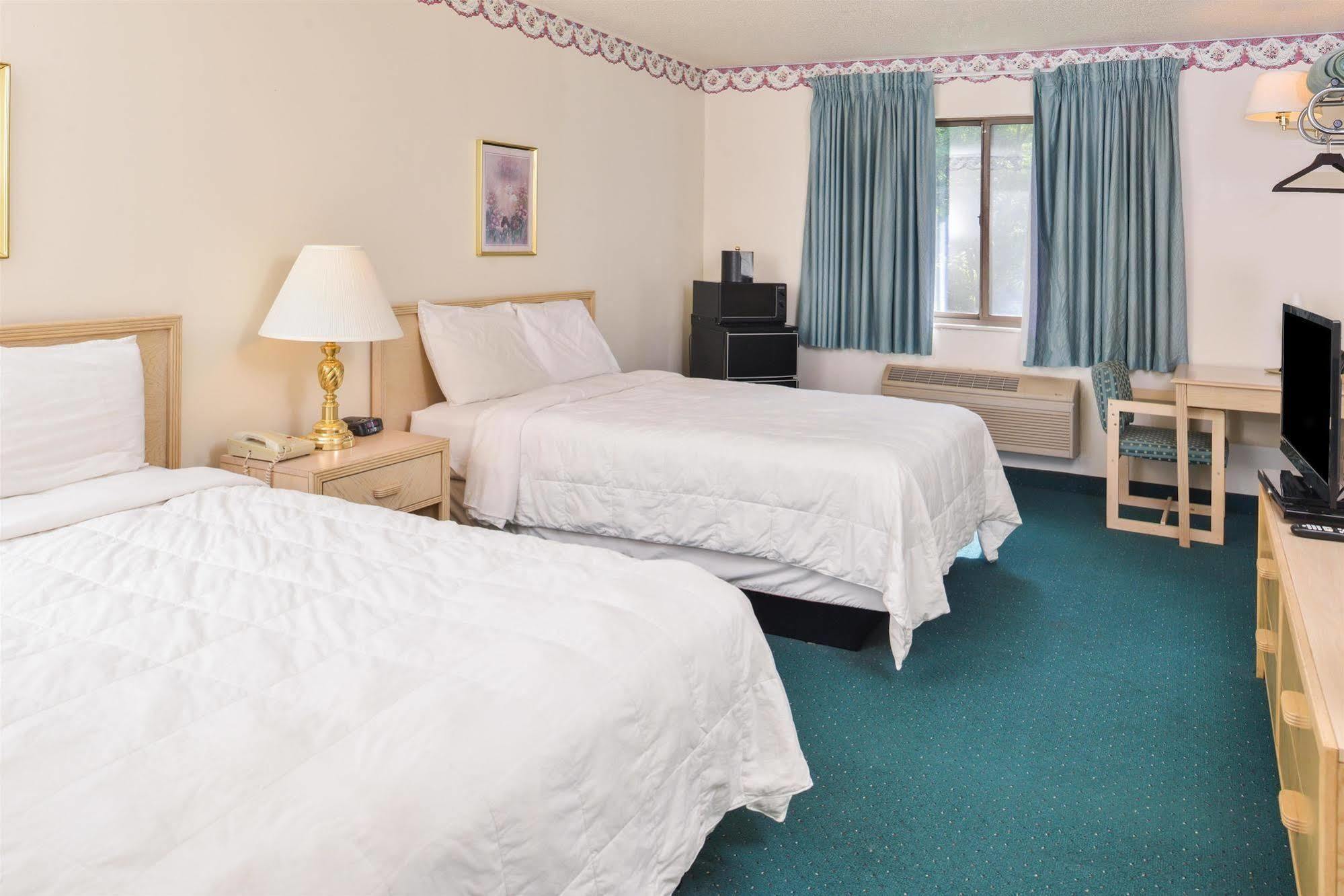 Americas Best Value Inn & Suites - Bluffton Eksteriør billede